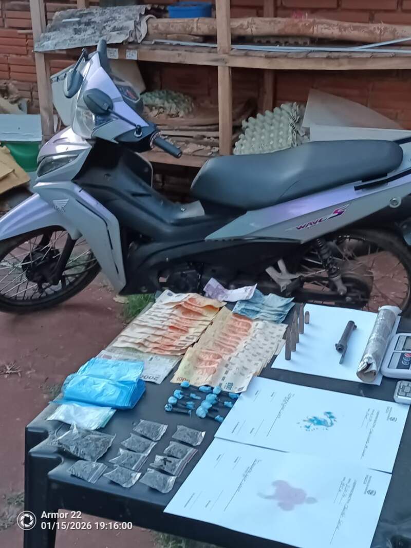 Puerto Iguazú: detenciones, drogas y municiones secuestradas tras allanamientos por robos armados imagen-4