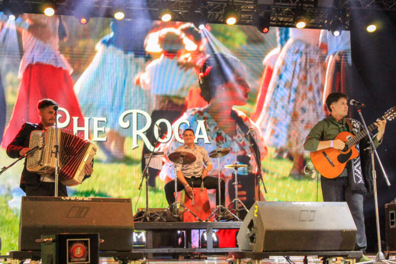 De Misiones al «Tránsito Cocomarola»: Che Roga, en la Fiesta Nacional del Chamamé De Misiones al "Tránsito Cocomarola": Che Roga, en la Fiesta Nacional del Chamamé imagen-7