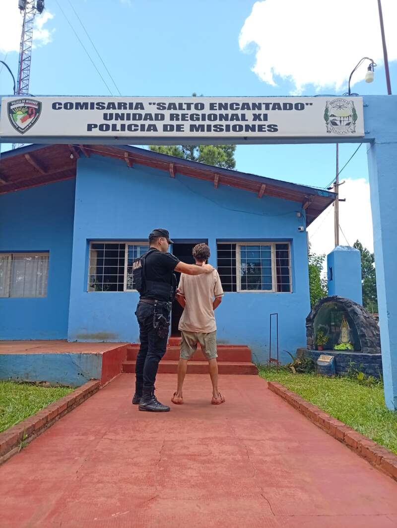 Ronda de tragos derivó en un hecho de violencia familiar: un hombre hirió a su hermano con un machete y fue detenido imagen-13