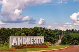 Con apoyo de empresas y cooperativas, el municipio de Comandante Andresito garantiza la continuidad del mantenimiento en las escuelas imagen-9