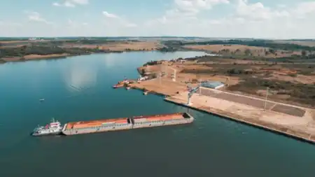 El Puerto de Posadas amplía su operatoria con más barcazas y la incorporación de una nueva naviera internacional imagen-11