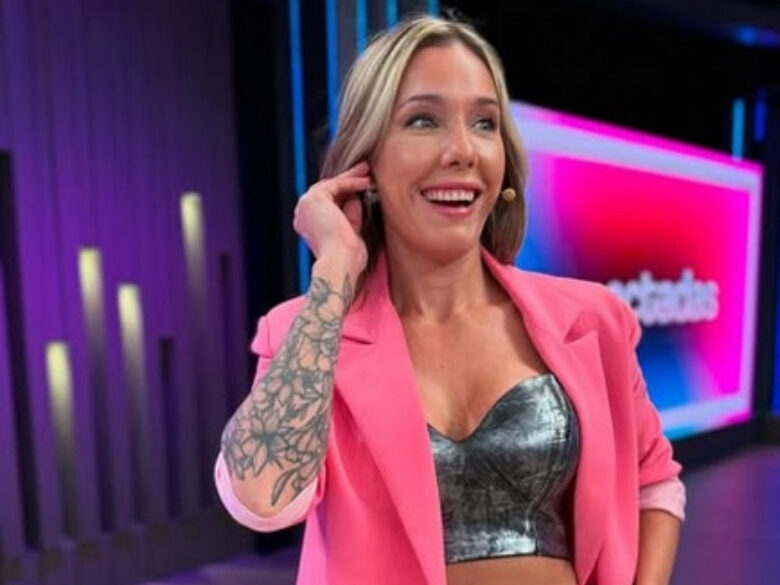 “Me parece desubicado”: La periodista Vanina Naumtchuk abrió un debate al cuestionar a adultos que comparten la vida nocturna con jóvenes en Ituzaingó imagen-6