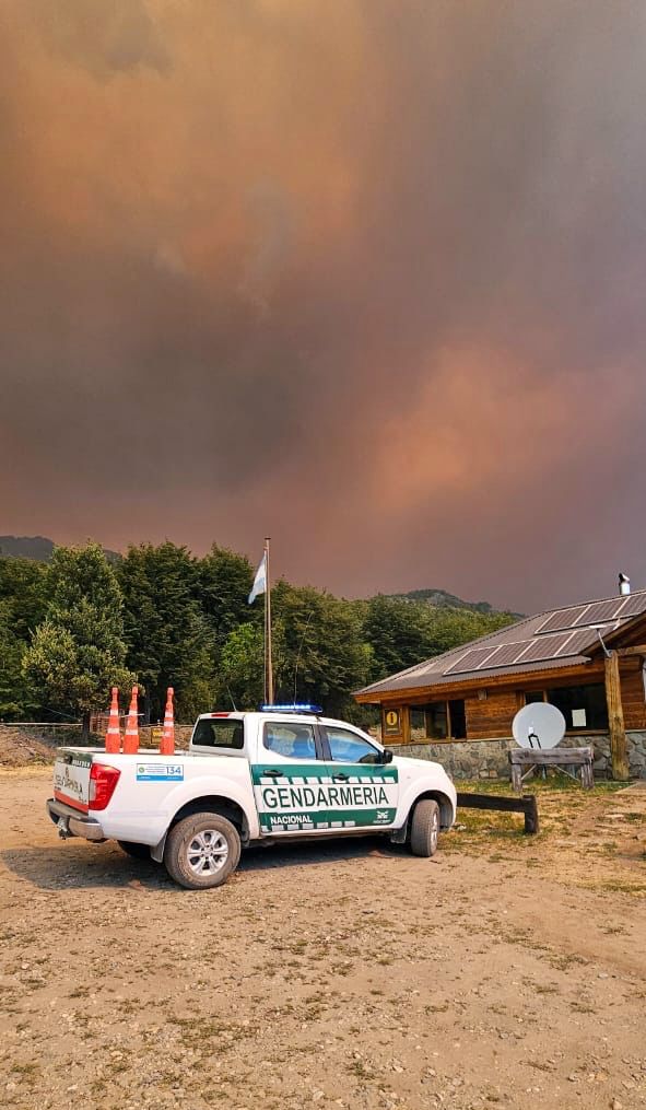 Chubut: Masivas evacuaciones por los incendios forestales imagen-8