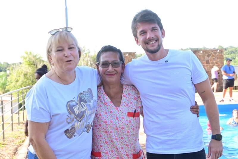 El Vicegobernador visitó a los Adultos mayores en el Yabebirí 9 El Vicegobernador visitó a los Adultos mayores en el Yabebirí imagen-8