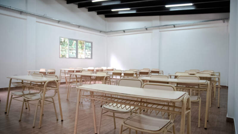 Docentes misioneros piden adelantar a febrero el aumento del 7,8% y advierten que el sueldo inicial quedó por debajo del promedio regional imagen-7