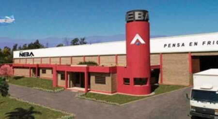 La fábrica de heladeras Neba anunció su cierre imagen-5