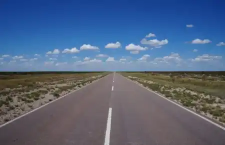 El Gobierno lanzó una nueva licitación para privatizar más rutas nacionales clave: cuáles son y cómo avanza la desregulación El Gobierno lanzó una nueva licitación para privatizar más rutas nacionales clave: cuáles son y cómo avanza la desregulación imagen-3