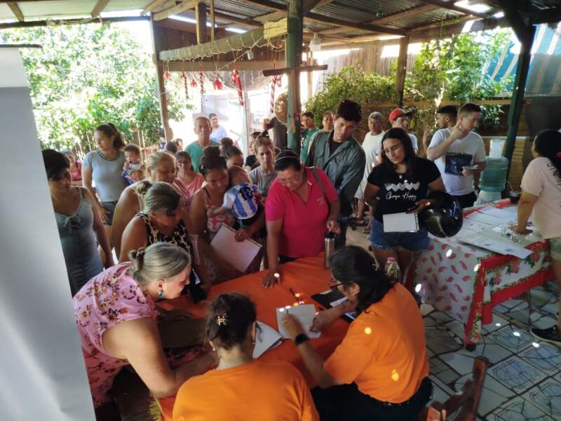 Alta participación vecinal en el inicio del Plan de Regularización Eléctrica en el barrio 7 Hectáreas de Garupá imagen-13