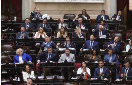 Con apoyos oficialistas y opositores, Diputados dio media sanción al acuerdo Mercosur-Unión Europea imagen-2