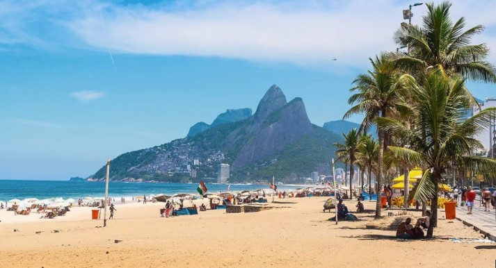 Carnaval 2026: Brasil se consolida como el destino favorito y hay más reservas, pero con menos gastos imagen-9