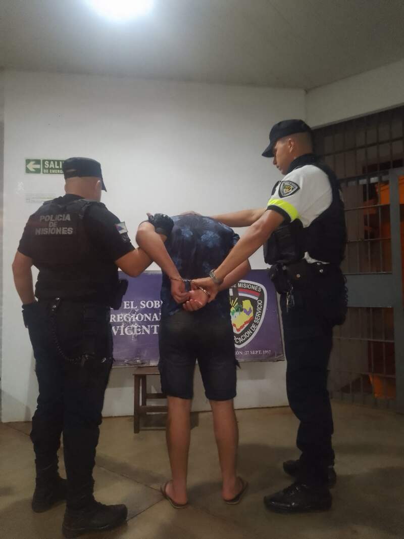 Un presunto incendio intencional destruyó una vivienda y detuvieron al acusado en El Soberbio imagen-2