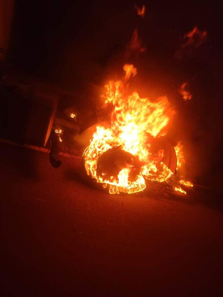 Piñalito Norte: camión se incendió sobre la Ruta Nacional 101 imagen-19