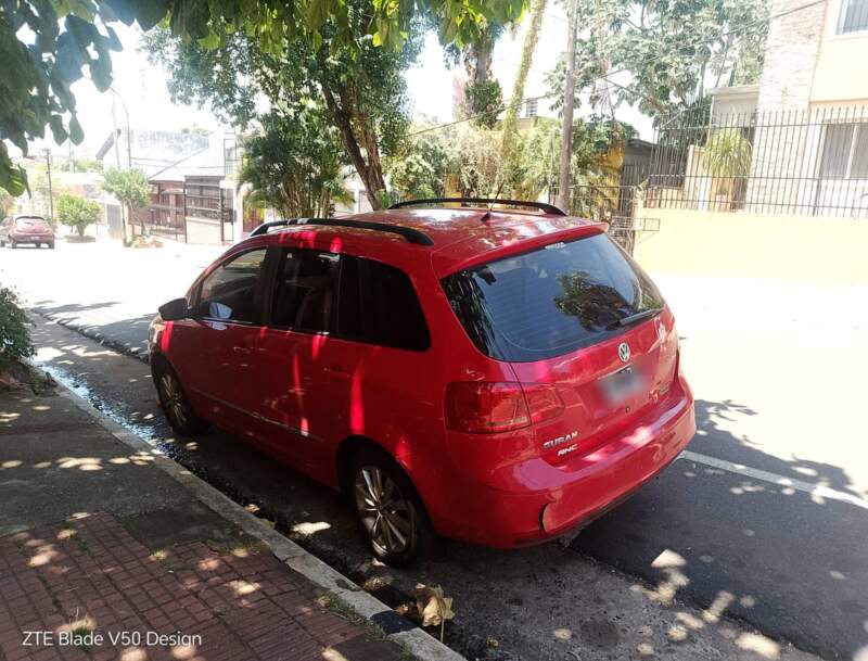 Siniestro vial en Posadas dejó un motociclista lesionado imagen-2