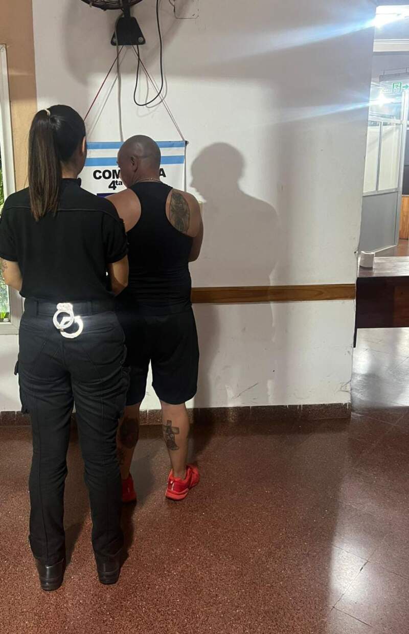 Operativos de seguridad en toda la provincia: detenidos, robos esclarecidos y vehículos secuestrados imagen-10