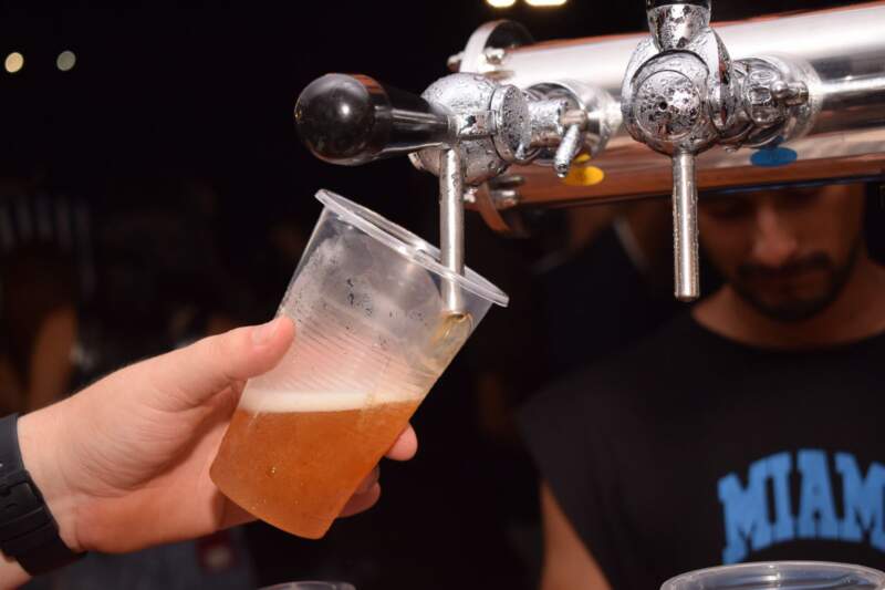 Celebración, gastronomía y encuentro: reflejos de una mágica noche de Una+ en la costanera imagen-2