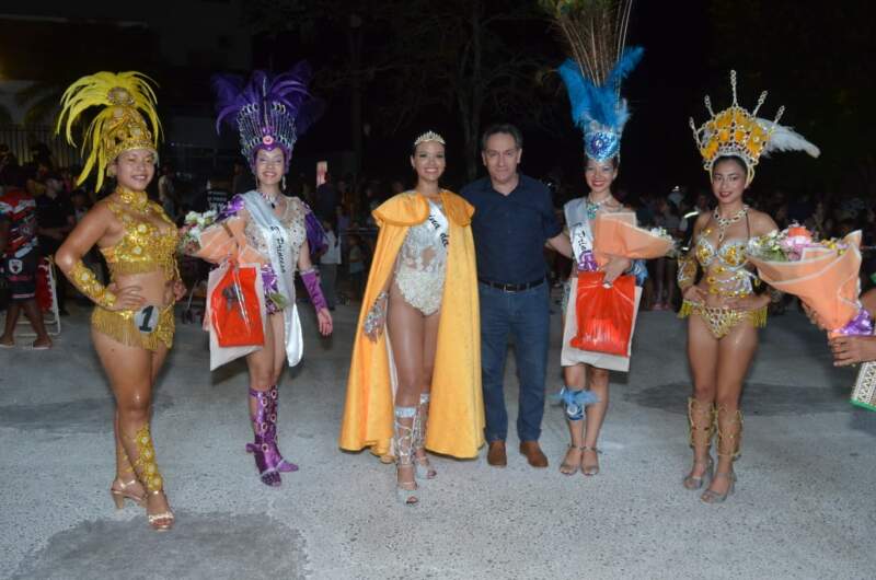 Montecarlo vivió un fin de semana a puro carnaval con fuerte protagonismo barrial imagen-14