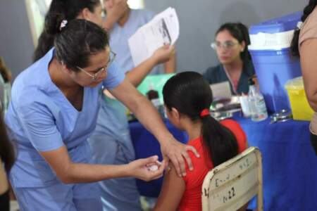 Más de 400 vecinos participaron del Operativo Integral de Salud en el barrio Los Paraísos imagen-5