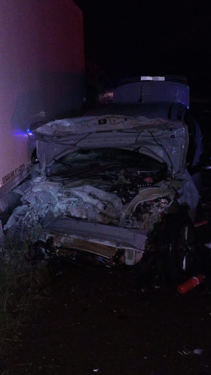 Jardín América: siniestro vial dejó dos personas lesionadas sobre la Ruta Provincial 7 imagen-4