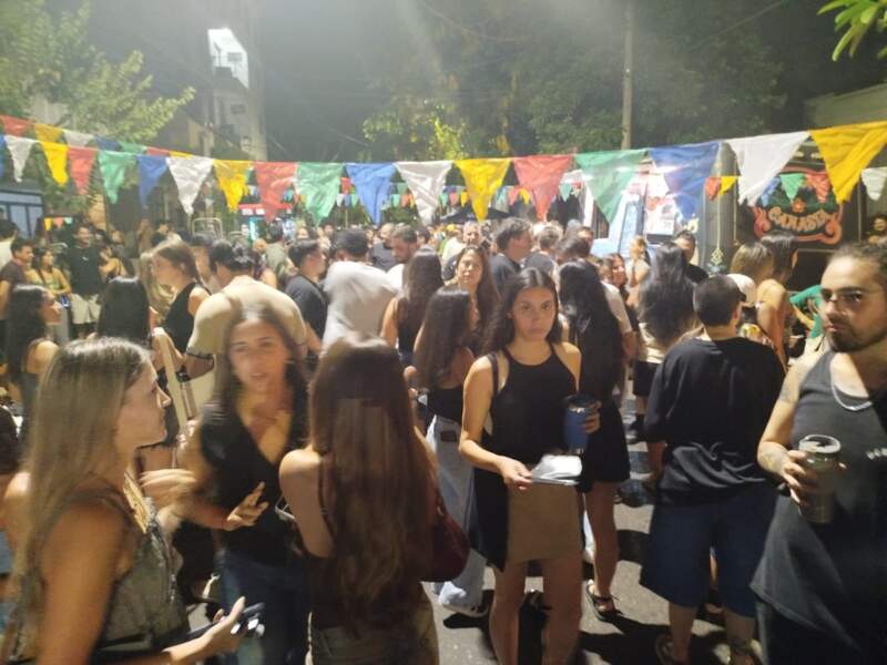 Gastronomía, arte y música: “CALLE” abrió una nueva etapa en la agenda urbana imagen-6