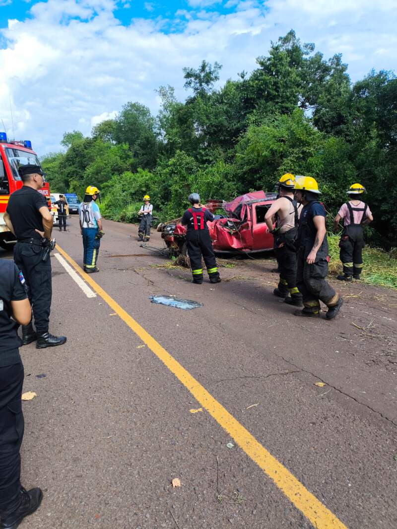 Despiste y vuelco de un automóvil en San Javier dejó un conductor lesionado imagen-2