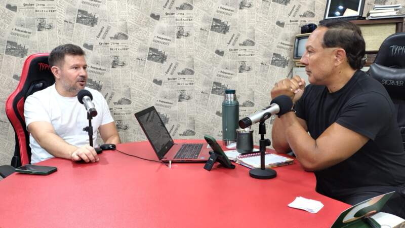 Ministro Aranda: “El aumento docente es una decisión responsable en un contexto de crisis nacional” imagen-2