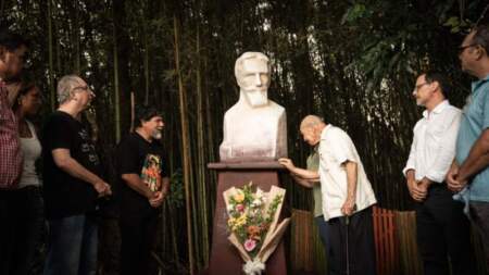 Passalacqua acompañó a artistas y escritores en el homenaje a Horacio Quiroga en San Ignacio Passalacqua acompañó a artistas y escritores en el homenaje a Horacio Quiroga en San Ignacio imagen-4