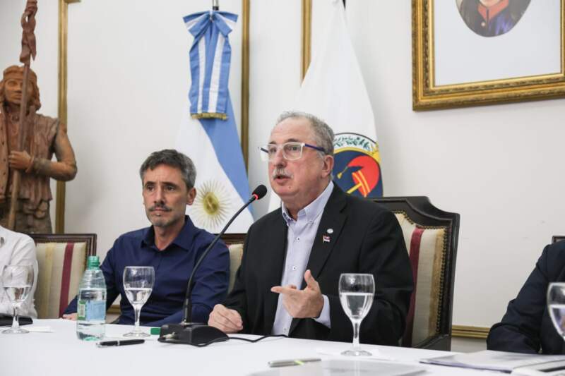 Passalacqua encabezó la firma de convenios estratégicos con el CFI para el fortalecimiento productivo y de infraestructura en la provincia 9 Passalacqua encabezó la firma de convenios estratégicos con el CFI para el fortalecimiento productivo y de infraestructura en la provincia imagen-8
