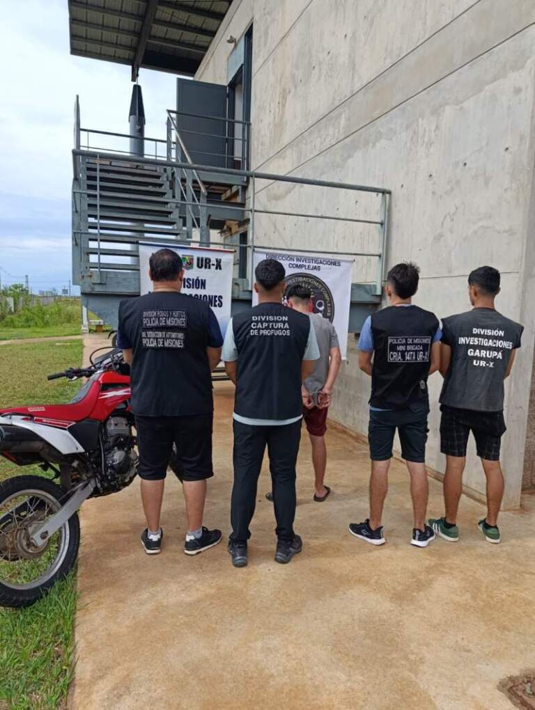 Arrestaron a un hombre investigado por un robo millonario en Roca: Habría comprado una moto con el botín imagen-6