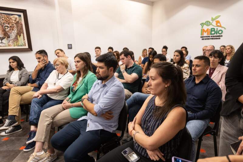 "Creemos en una argentinidad misionera", dijo Passalacqua al participar de un encuentro de egresados de la Escuela Federal de Desarrollo del CFI imagen-2