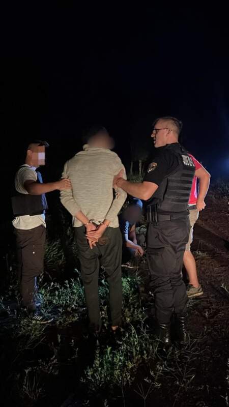 Jardín América: Detuvieron al segundo implicado en el homicidio ocurrido en el barrio Prosol Jardín América: Detuvieron al segundo implicado en el homicidio ocurrido en el barrio Prosol imagen-12