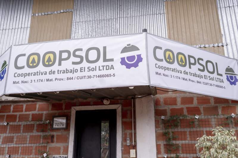 Passalacqua visitó instalaciones productivas junto a autoridades del CFI para conocer "de primera mano" sus avances en tecnología y desarrollo 27 Passalacqua visitó instalaciones productivas junto a autoridades del CFI para conocer "de primera mano" sus avances en tecnología y desarrollo imagen-26