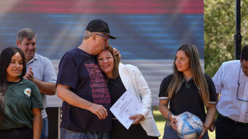 Passalacqua: “Misiones es la provincia con más EFAs del país y eso marca el espíritu del misionero que sabe caminar hacia adelante, con esfuerzo y en conjunto” imagen-22