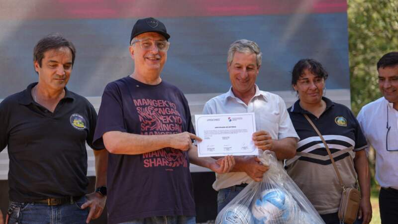 Passalacqua: “Misiones es la provincia con más EFAs del país y eso marca el espíritu del misionero que sabe caminar hacia adelante, con esfuerzo y en conjunto” imagen-18