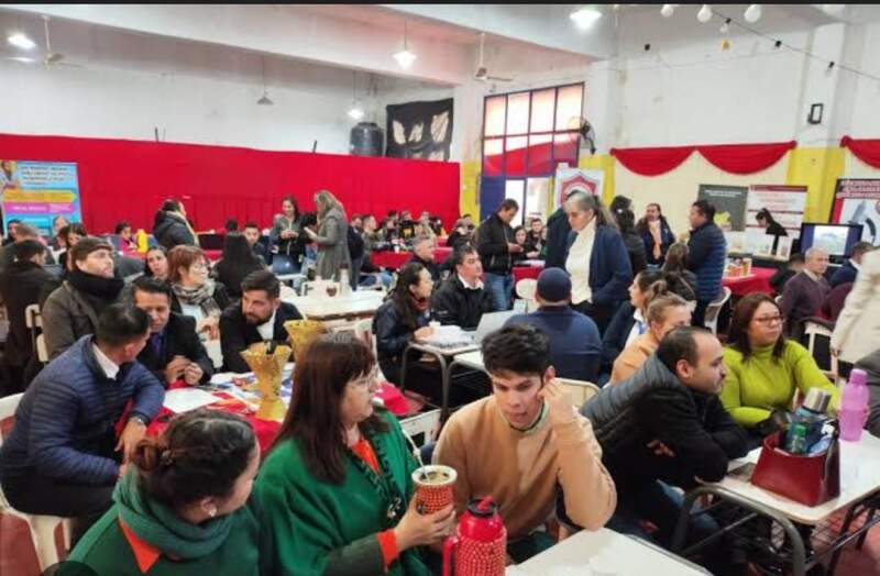 Inicio del ciclo lectivo en Misiones: compromiso y oportunidades en la educación privada 3 Inicio del ciclo lectivo en Misiones: compromiso y oportunidades en la educación privada imagen-2