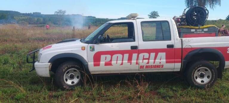 Incendio de malezas fue controlado en el barrio Néstor Kirchner de Posadas imagen-26