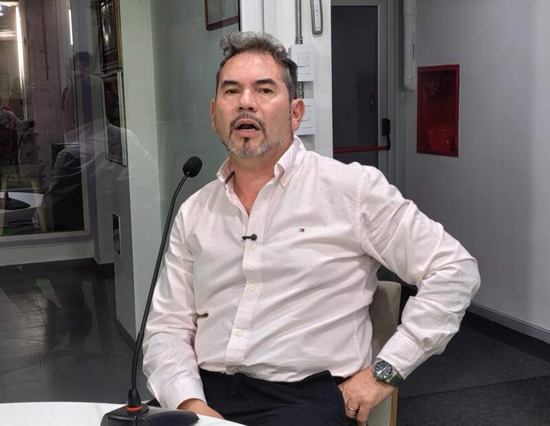 El empresario Casco repasó los 50 años de Sil-Mar, inauguró etapas de Galería Amelia y analizó el impacto de la crisis en el comercio obereño 5 El empresario Casco repasó los 50 años de Sil-Mar, inauguró etapas de Galería Amelia y analizó el impacto de la crisis en el comercio obereño imagen-4