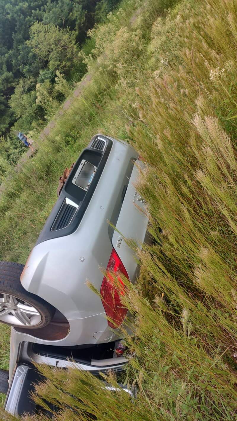 Despiste con vuelco en Ruta Provincial 6: dos mujeres fueron hospitalizadas imagen-2