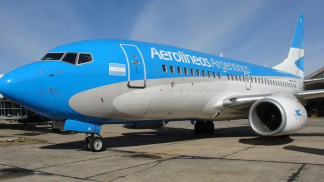 Paro contra la reforma laboral: Aerolíneas Argentinas suspenderá 255 vuelos y 31 mil pasajeros se verán afectados imagen-12