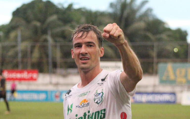 Fútbol: Klusener muda sus goles a Rocamora imagen-19