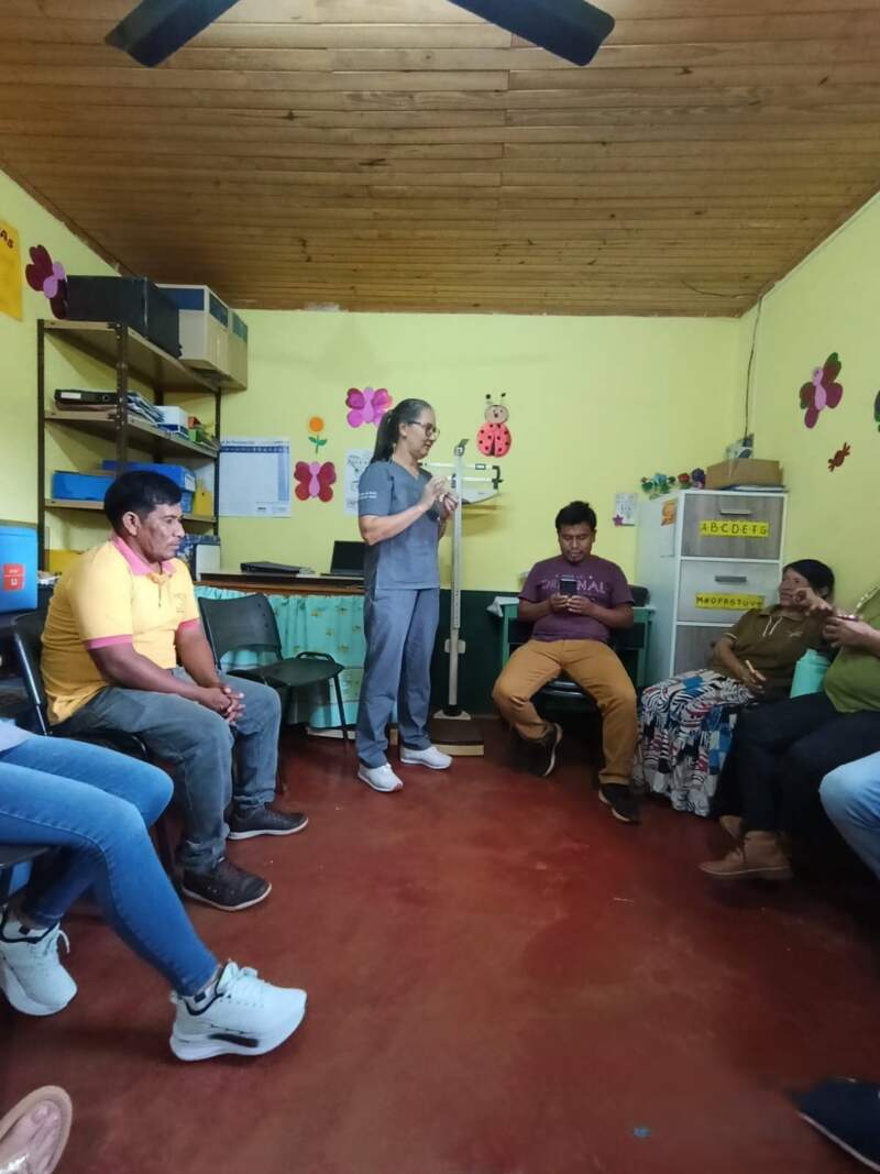 Capacitan a agentes sanitarios indígenas de la zona Centro Paraná para reforzar la vacunación y actualizar lineamientos del Calendario Nacional 3 Capacitan a agentes sanitarios indígenas de la zona Centro Paraná para reforzar la vacunación y actualizar lineamientos del Calendario Nacional imagen-2
