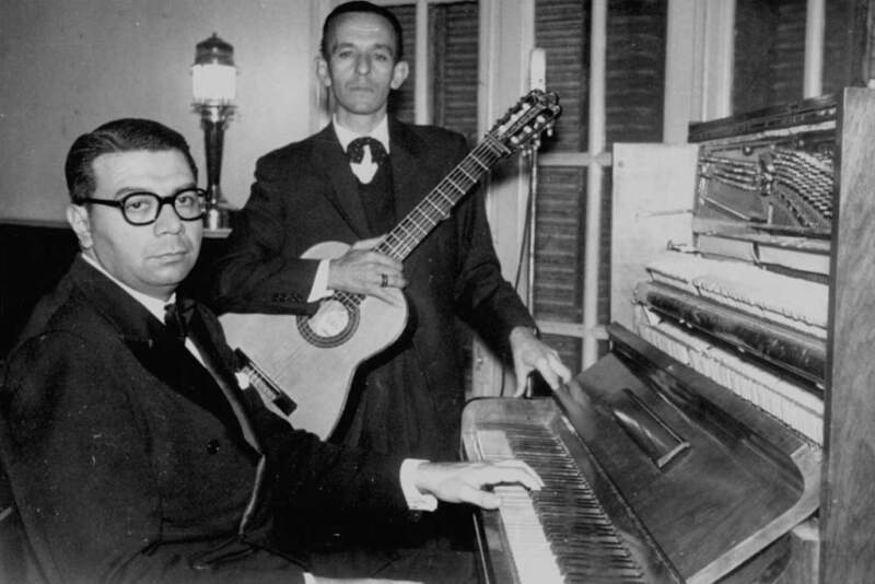 Se conmemoran 111 años del nacimiento de Lucas Braulio Areco, la música como emblema 5 Se conmemoran 111 años del nacimiento de Lucas Braulio Areco, la música como emblema imagen-4
