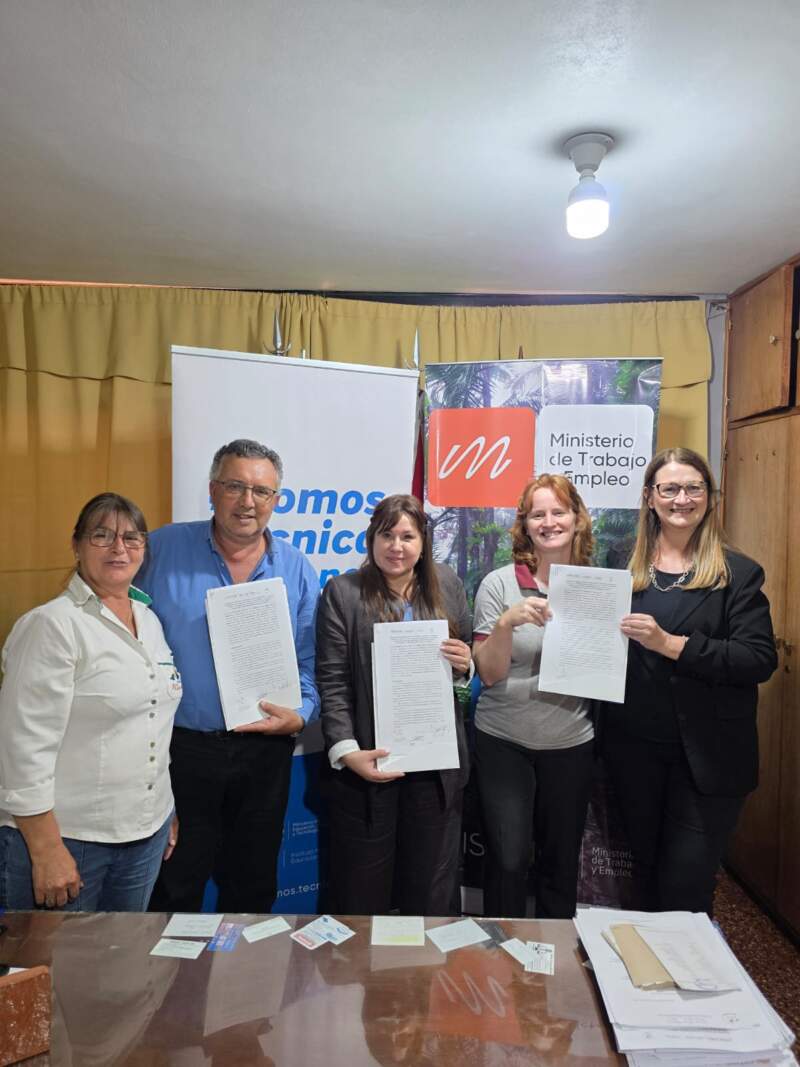 Con Aulas Talleres Móviles, llegan nuevas capacitaciones laborales a San Vicente y Colonia Alberdi imagen-2