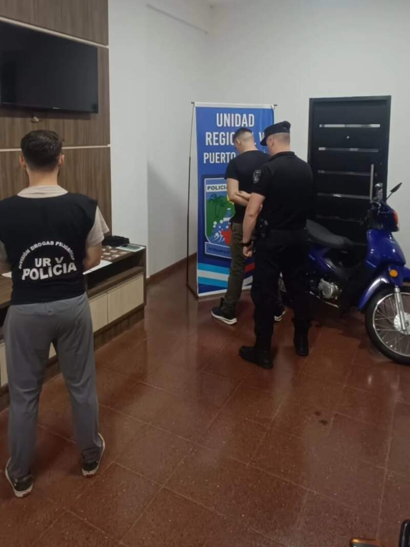 Secuestran más de un kilo de cocaína valuado en $25 millones y detienen a un “motodealer” con droga para la venta imagen-6