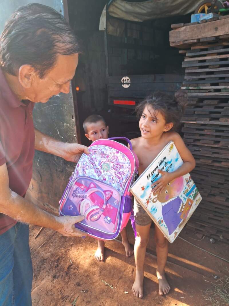 La Clínica del Juguete entregó más de 300 kits escolares en distintos barrios en el inicio del ciclo lectivo 2026 imagen-9