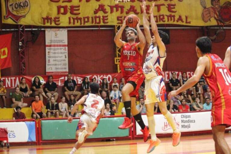 Básquet: Tokio fue más fuerte que Hércules imagen-19
