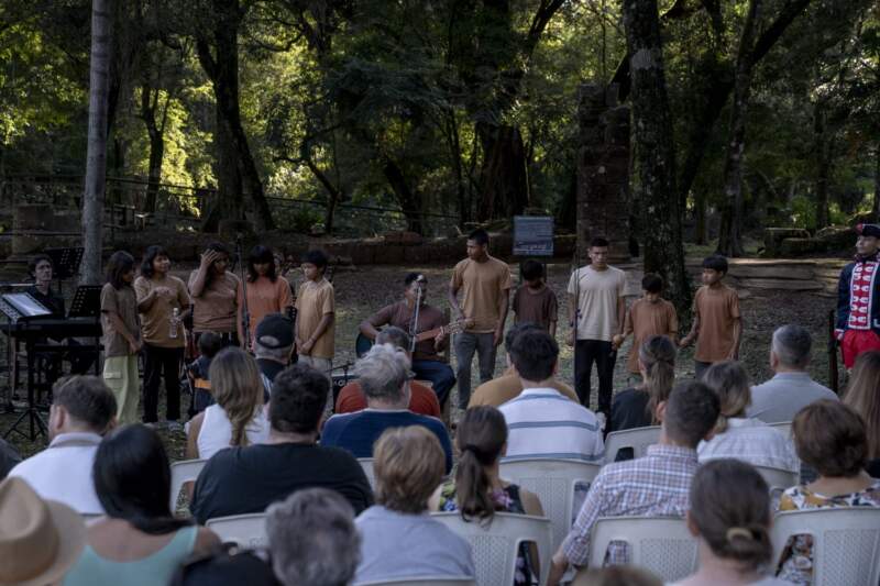 Passalacqua encabezó la presentación del Año del Legado Cultural Guaraní Jesuítico en Loreto: “Toda esa epopeya nos talló como misioneros” imagen-16