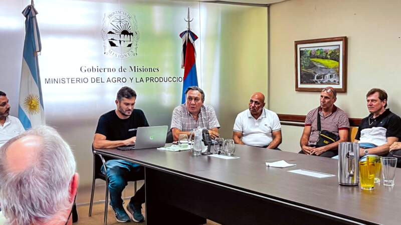 Agro reunió a industriales y cooperativas yerbateras para trabajar acuerdos de cara a la zafra 2026 imagen-6
