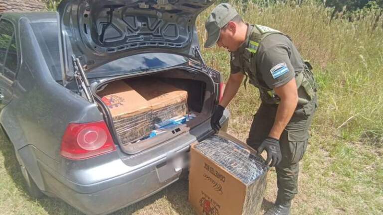 Gendarmería frustró el traslado de cigarrillos de contrabando en cercanías de la Reserva Yateí luego de una huida a alta velocidad imagen-31