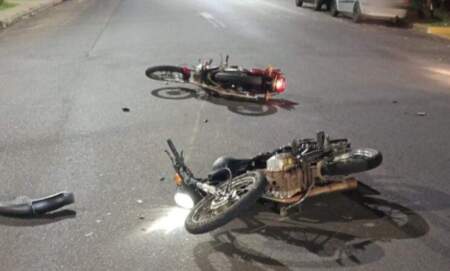 Posadas: choque entre motos dejó una mujer hospitalizada y uno de los conductores dio positivo de alcoholemia imagen-5