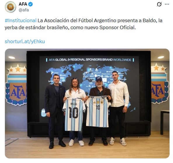 La AFA presentó formalmente a la marca de yerba brasileña como nuevo Sponsor Oficial de la Selección 3 La AFA presentó formalmente a la marca de yerba brasileña como nuevo Sponsor Oficial de la Selección imagen-2
